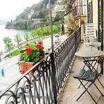 Piazzetta 아파트