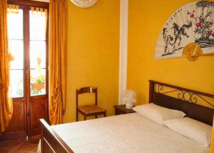 Piazzetta * Cannobio